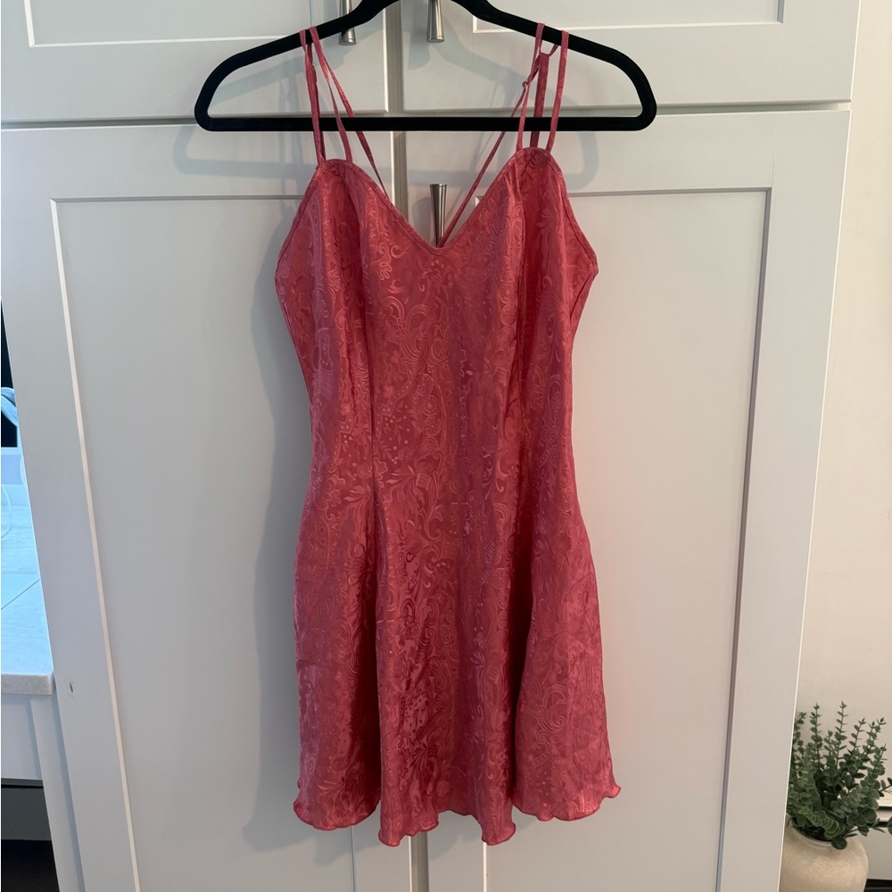 Victoria's Secret red pink Chemise slip nightgown medium vintage gold label